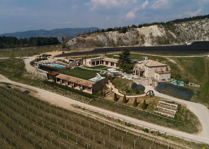 Tenuta Le Cave Bauernhof *