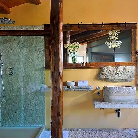 مزرعة للإقامة Tenuta Le Cave
