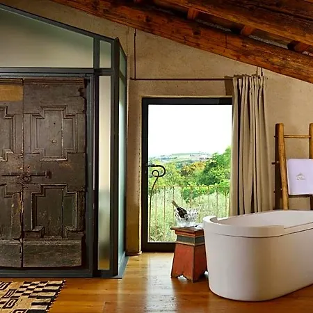 Tenuta Le Cave مزرعة للإقامة *