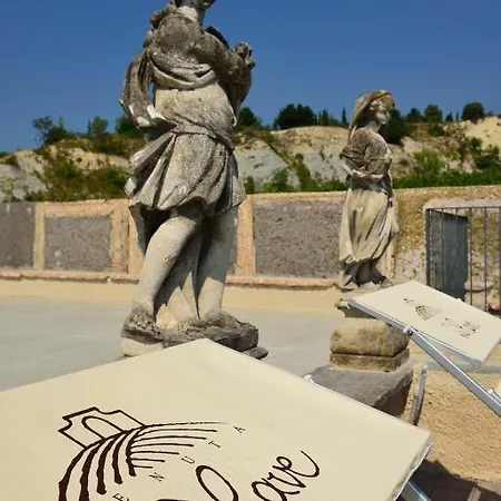 Tenuta Le Cave Feriegård