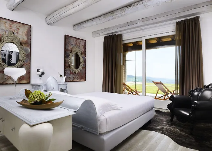 Tenuta Le Cave 팜스테이 트레냐고